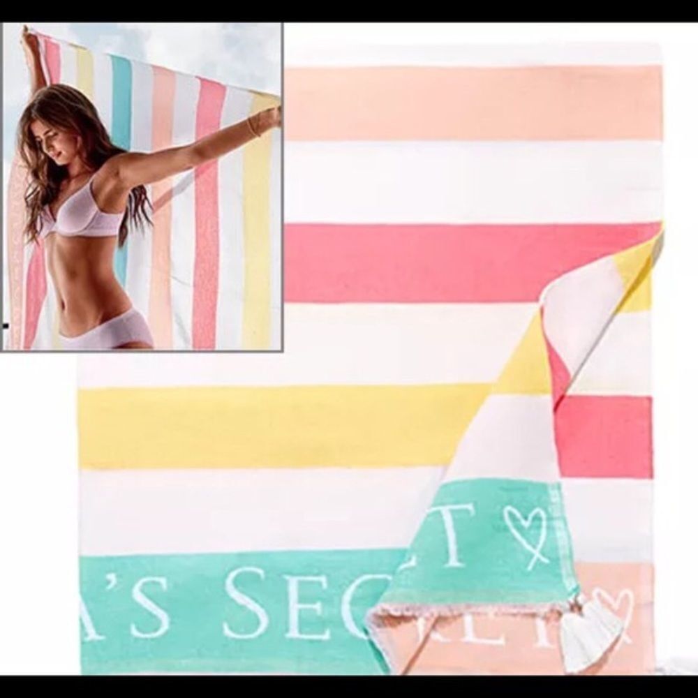 NEW❤️Pink Victoria Secret Blanket for beach